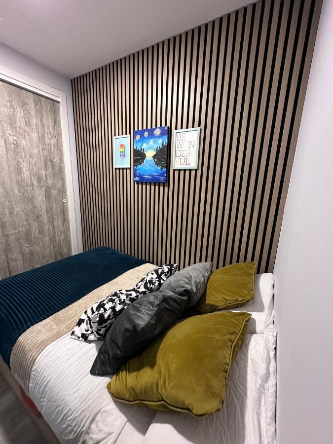 In Guest - Cozy By Rio With Sofa Bed In The Living * Madri